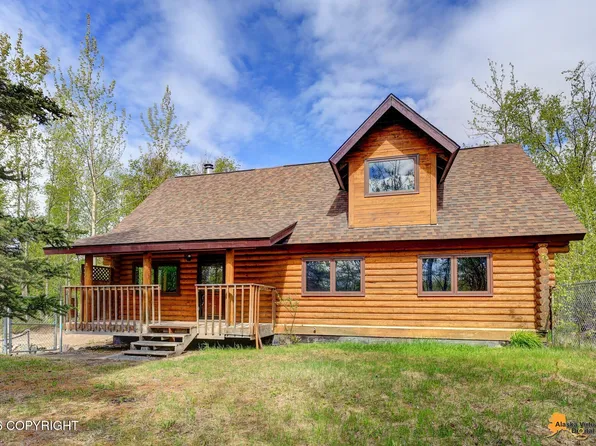8975 E Gold Pan Dr, Palmer, AK 99645