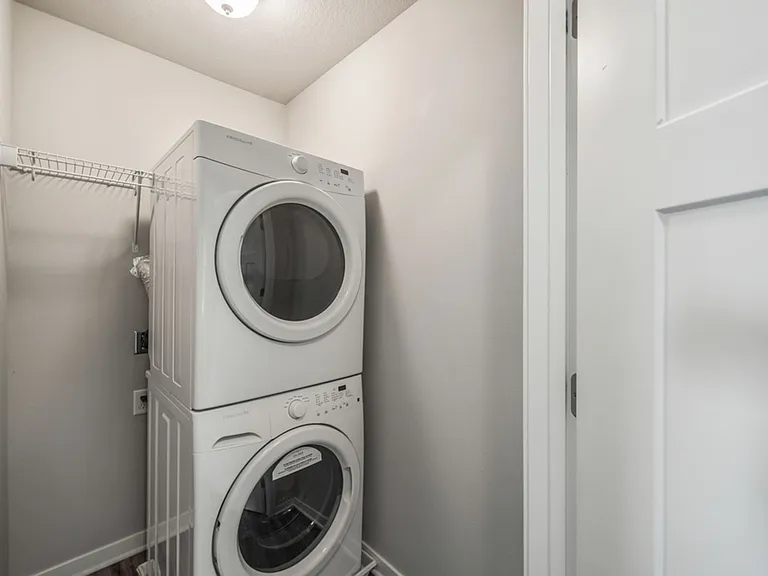 Village at Century Run Townhomes — Photo 19