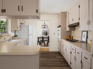 865 Oregon Ave, Palo Alto, CA 94303