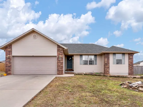708 Osage Street, Clever, MO 65631