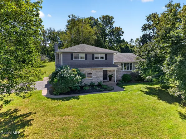 9 Valente Drive, Wynantskill, NY 12198