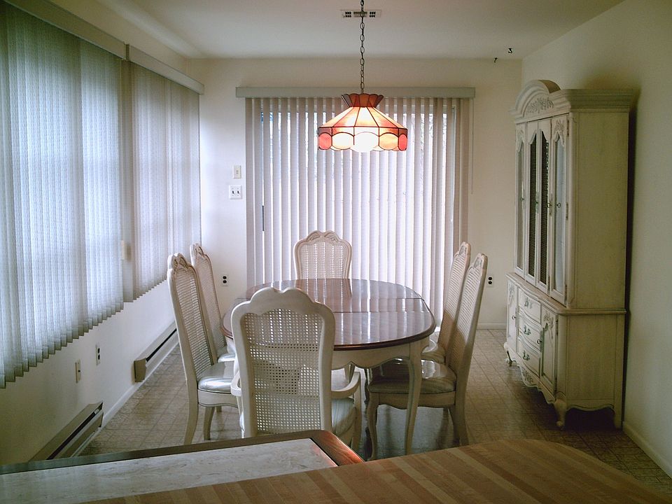 Large dining Room