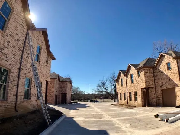 1536 N Broughton St, Sherman, TX 75090