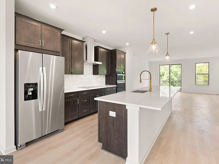 6230 Folly Ln — Photo 13