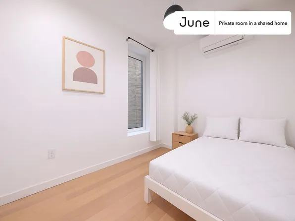 624 E 17th St, Brooklyn, NY