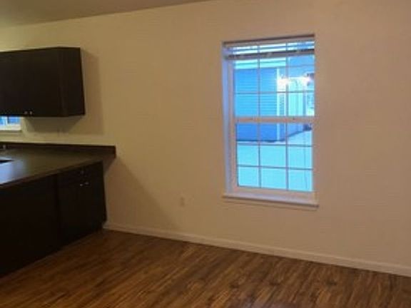 2nd image of 3452-3458 S Vale Ave #3B-2BA-1130SQFT