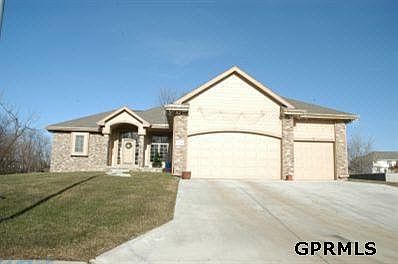 1st image of 17338 S Creek Cres
