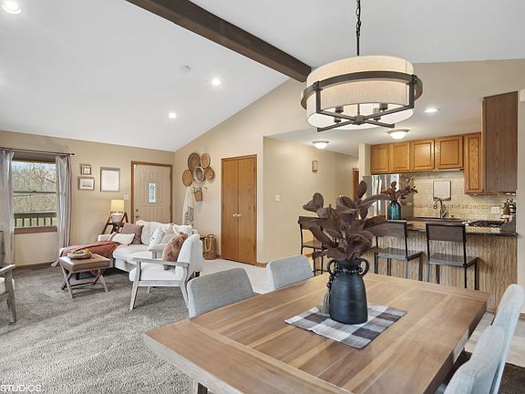 4th image of 248 Melody Ln