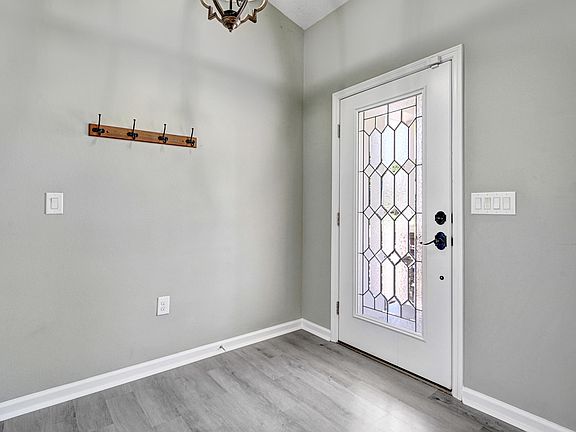 5th image of 2351 Okalani St