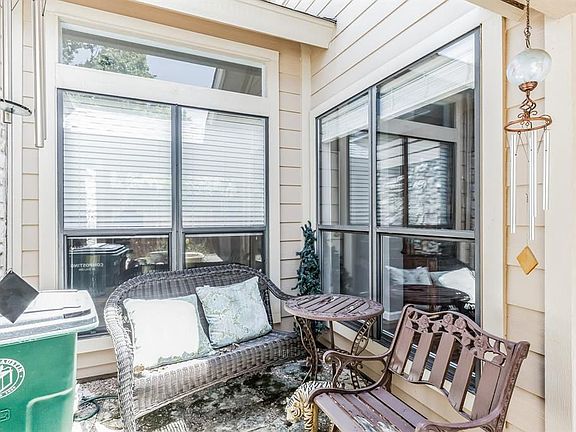 5th image of 6007 Gardenridge Holw