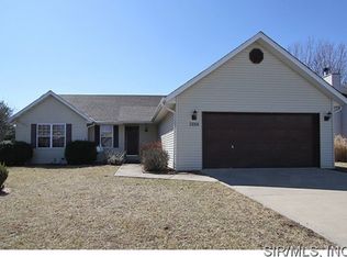 3288 Cedarspring Ct, Shiloh, IL