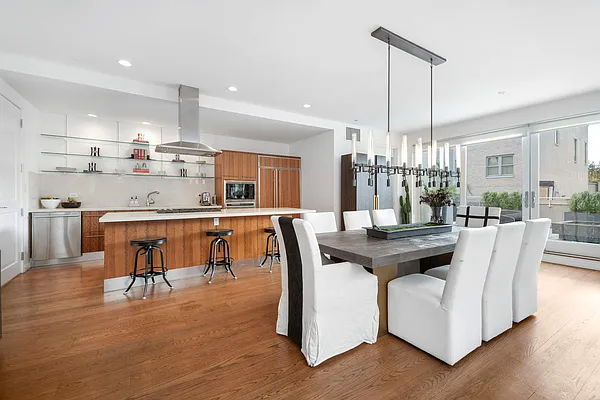 Rented by Compass | media 5