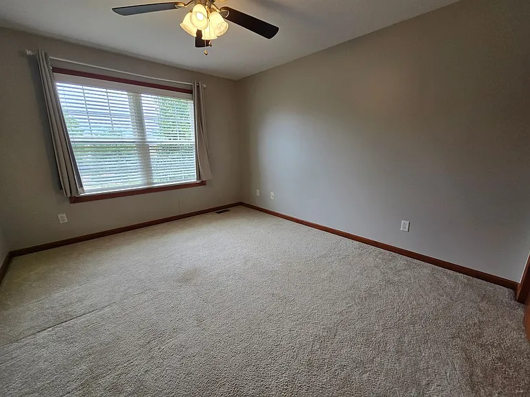 7 Carleton Ct — Photo 22