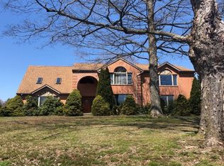 321 France St, Rocky Hill, CT 06067