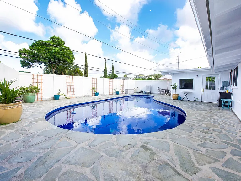 889 Akalei Pl — Photo 23