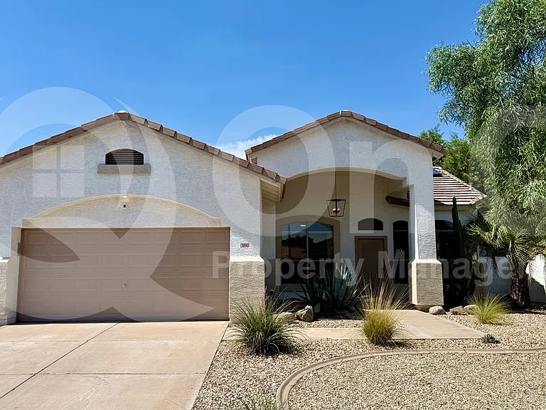 3890 E Juanita Ave — Photo 1