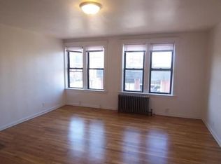 4 Brighton Ave, Boston, MA 02134