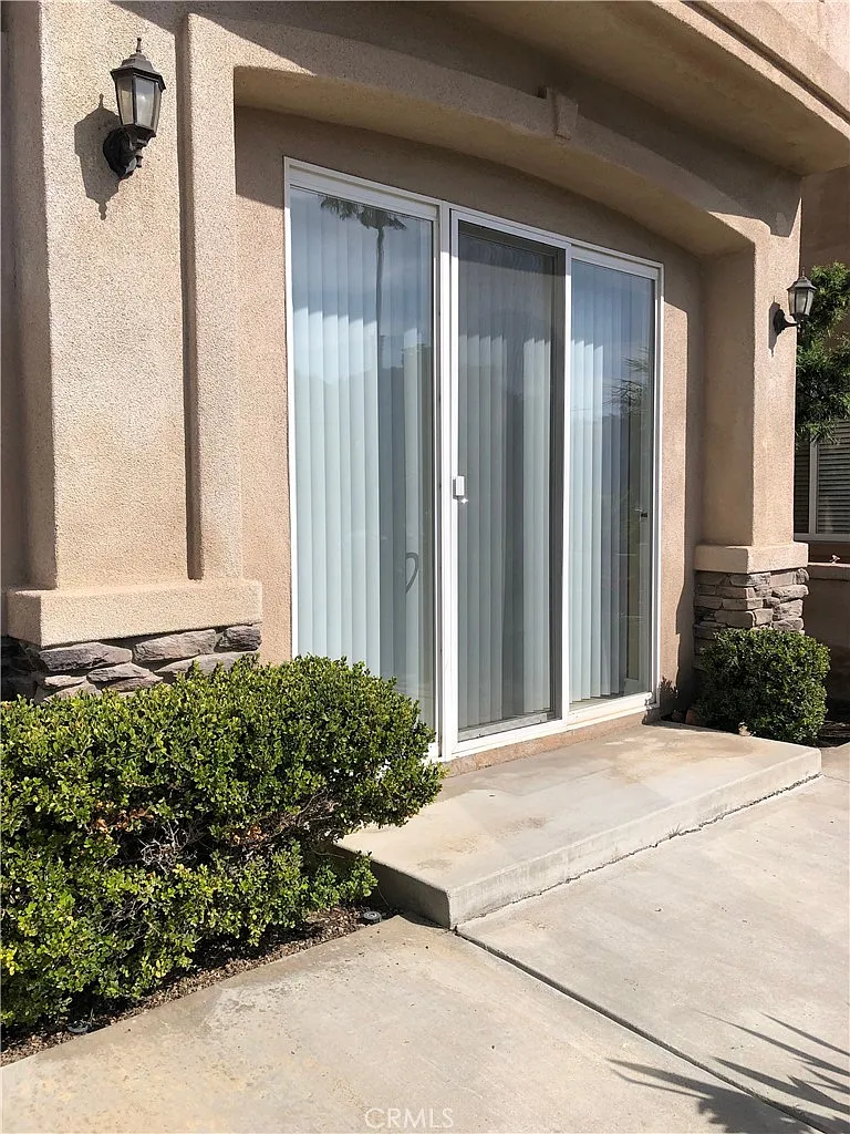 4 bed, 3.5 bath, 2875 sqft, $7,250 — Photo 3
