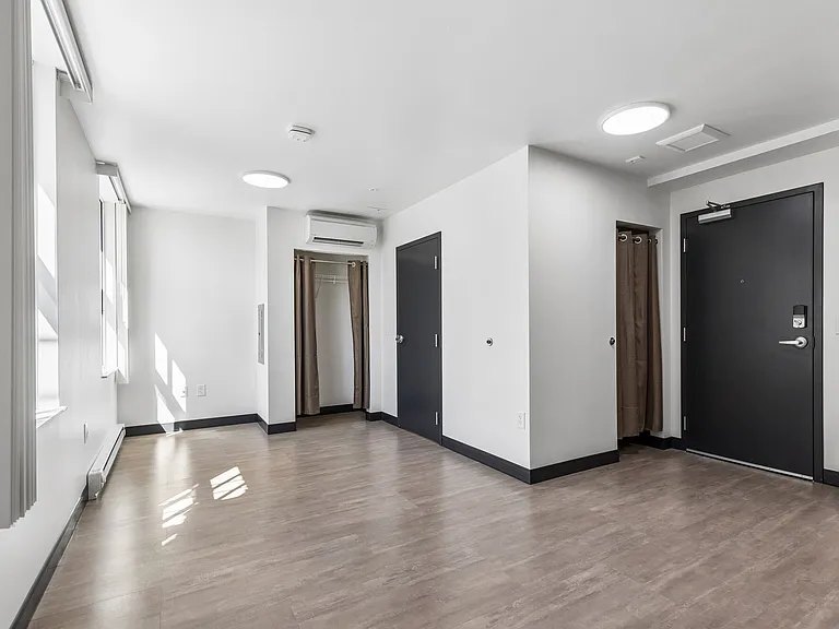 Lafayette Apartments LLC — Photo 11
