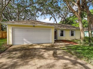 1561 Inverness Rd, Fernandina Beach, FL 32034