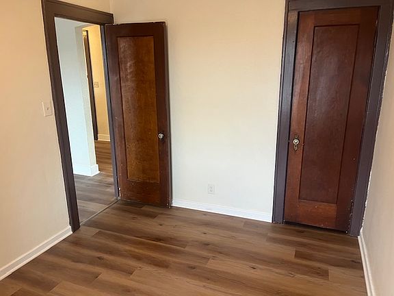 5th image of 1034 Kenmore Ave APT 11
