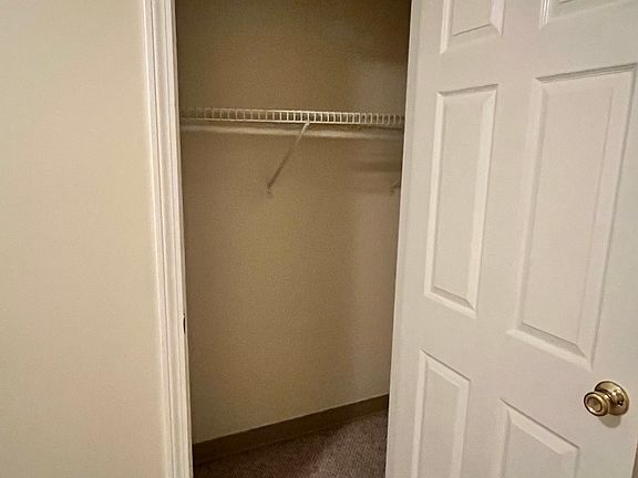 4th image of 502 Pine St APT 3