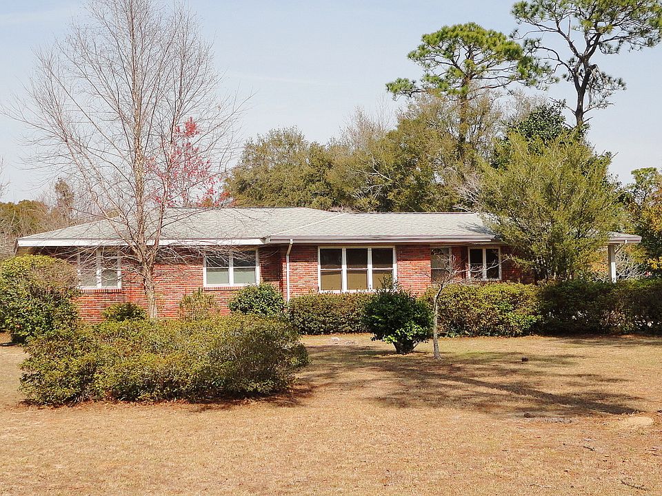 1st image of 662 Parker Cir