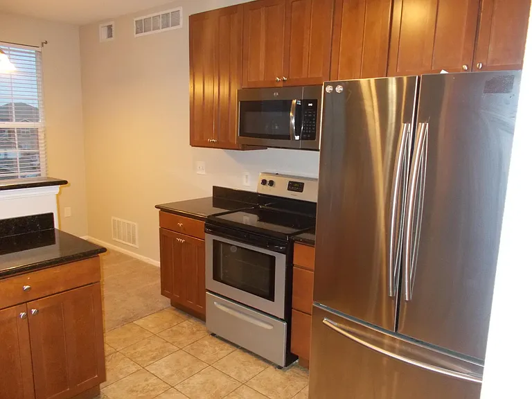 3100 Blue Sky Cir #14-207 — Photo 6