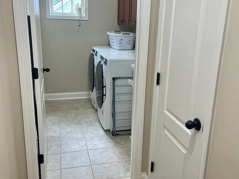 419 Rolling Pines Dr — Photo 17