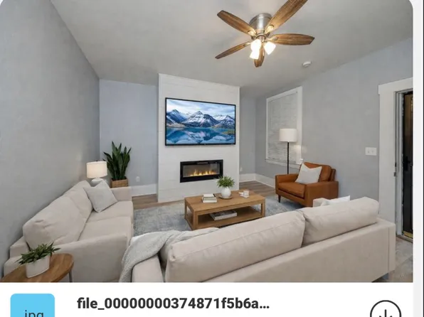 8 Alexis St, Pittsburgh, PA 15207