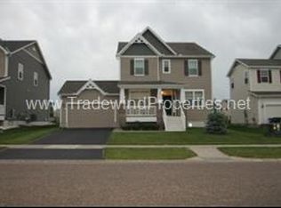 8574 Magnolia Ln N, Maple Grove, MN 55369