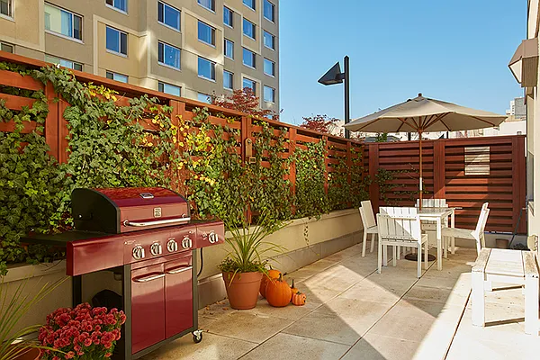 Rented by Brown Harris Stevens | media 21