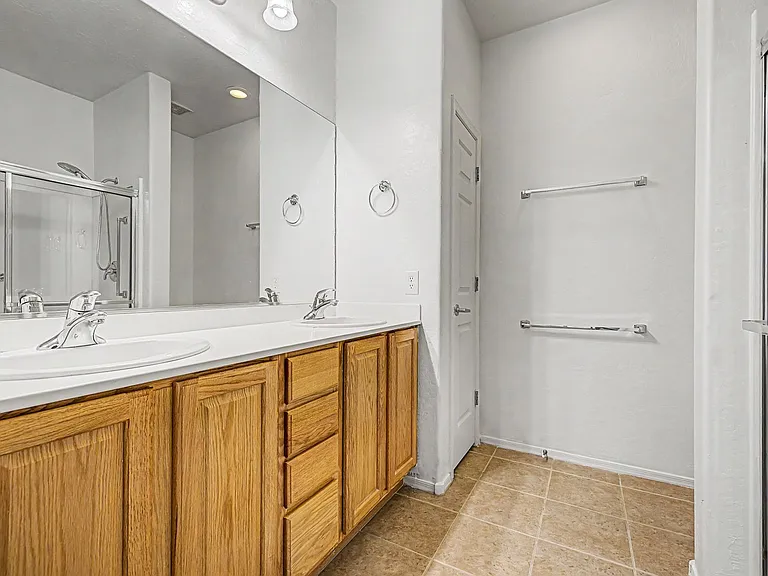 2539 Evening Twilight Ave — Photo 13