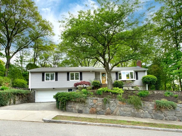 25 Salem St, Quincy, MA 02169