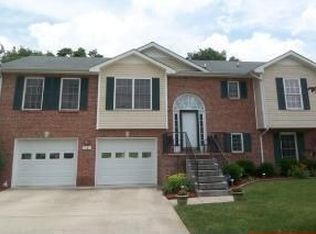 1383 Bluebonnet Dr, Clarksville, TN 37042