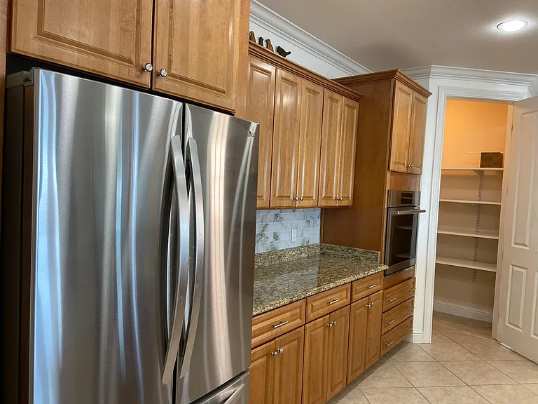 240 Brooks St SE #201-C — Photo 18