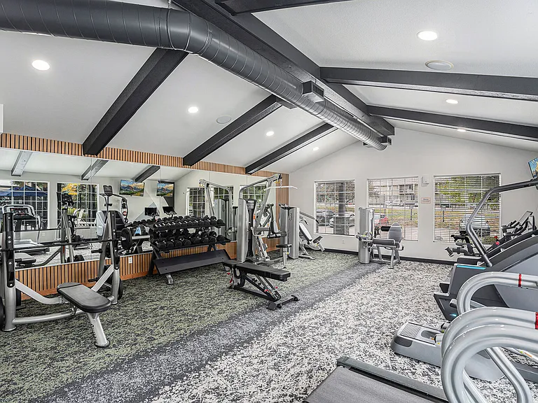 Oakdale Springs Apartments — Photo 6