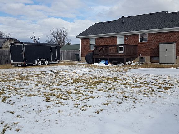 3rd image of 451 Tecumseh Dr