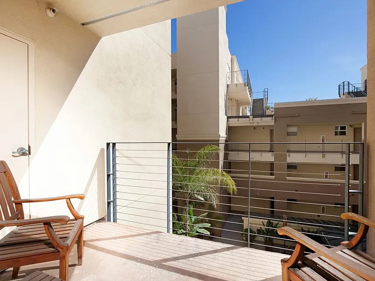 350 K St #413 — Photo 24