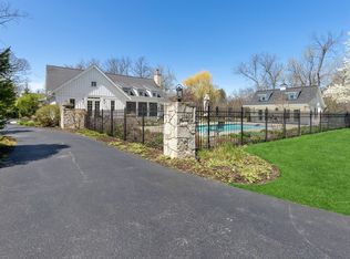 240 Deerfield Rd, Deerfield, IL 60015