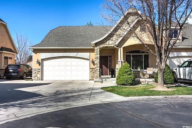 1st image of 1321 E Farm Hill Dr