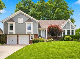 10308 Oakmont St, Overland Park, KS 66215