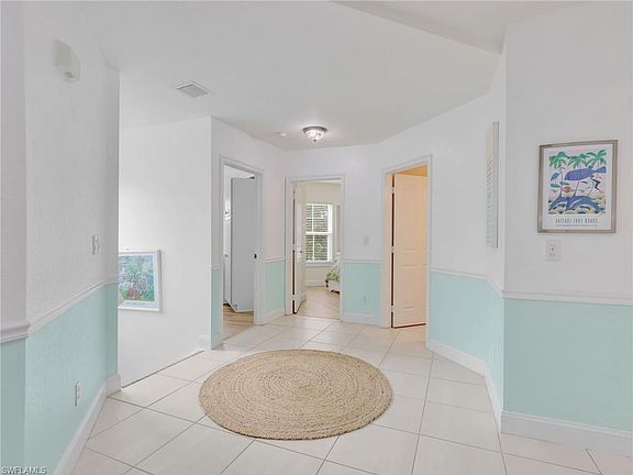 4th image of 1100 Diamond CIR #1104