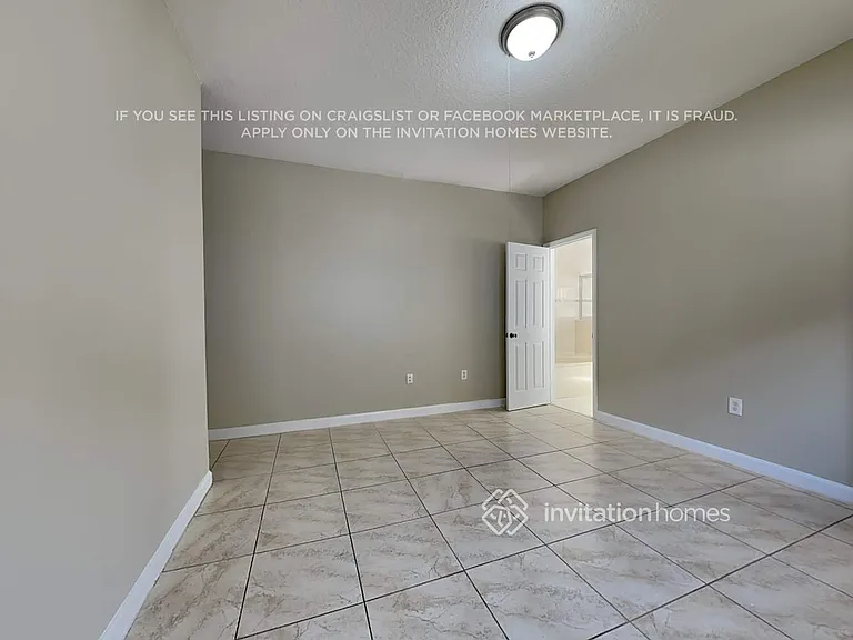 13614 SW 124th Avenue Rd — Photo 12