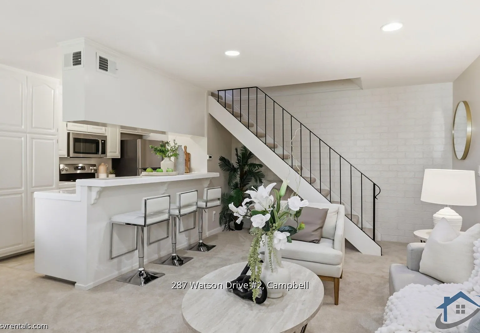 2 bed, 903 sqft, $3,350 — Photo 3