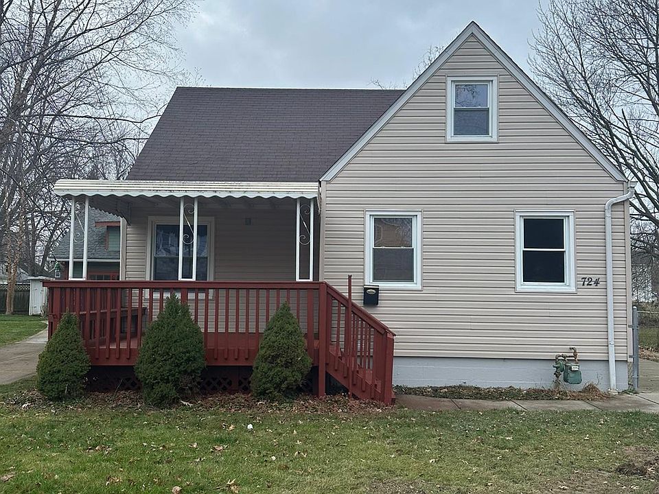 1st image of 724 E 341st St