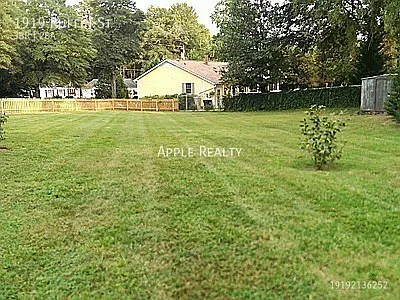 1919 Ruffin St — Photo 3