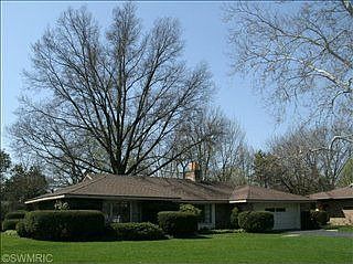 1st image of 3152 Brentwood Dr SE