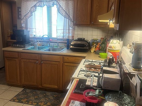 3rd image of 600 Palmer Dr