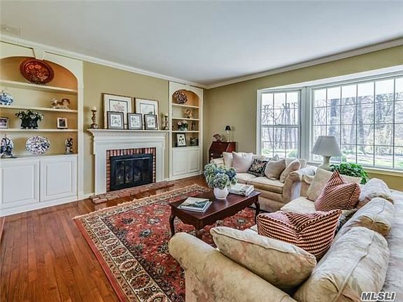 4th image of 22 Arosa Ct